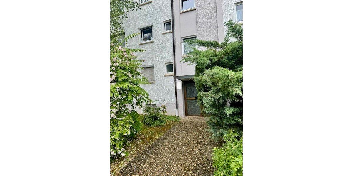 Hochparterre Leonberg - 4 Zimmer, 82 m&sup2;, 299.000&euro; | Angebot:26834050