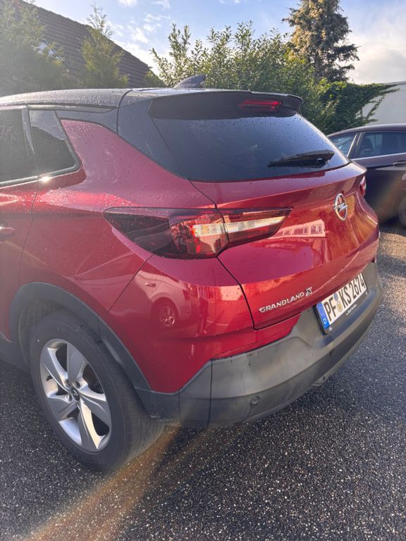 Opel Grandland (X) 125.000 km 10.500 € Niefern 75223