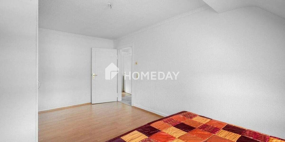 Ihr neues Zuhause: Helle, charmante 3-Zimmer-Wohnung in ruhiger Lage mit Dachterrassenpotenzial 3 zimmer