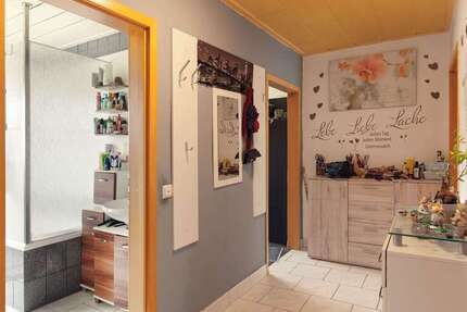 Wohnung zum Kaufen in Pforzheim 305.000 € 127.94 m² 5 zimmer