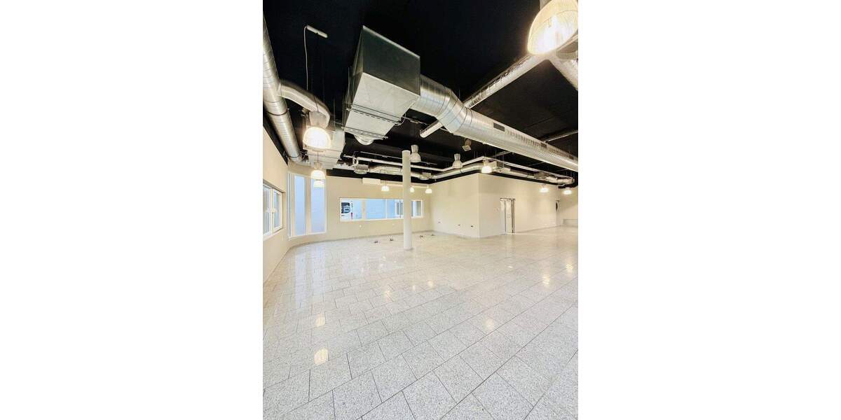 Gewerbeobjekt Karlsbad Langensteinbach - 3.100&euro; | Angebot:25212984