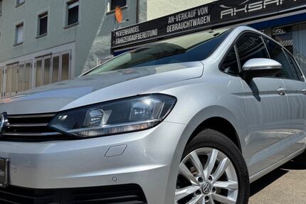 VW Touran 190.000 km 14.680 € Weil der Stadt 71263