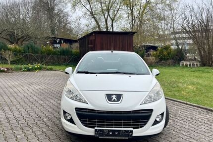 Peugeot 207 133.000 km 4.200 &euro; Pforzheim 75173