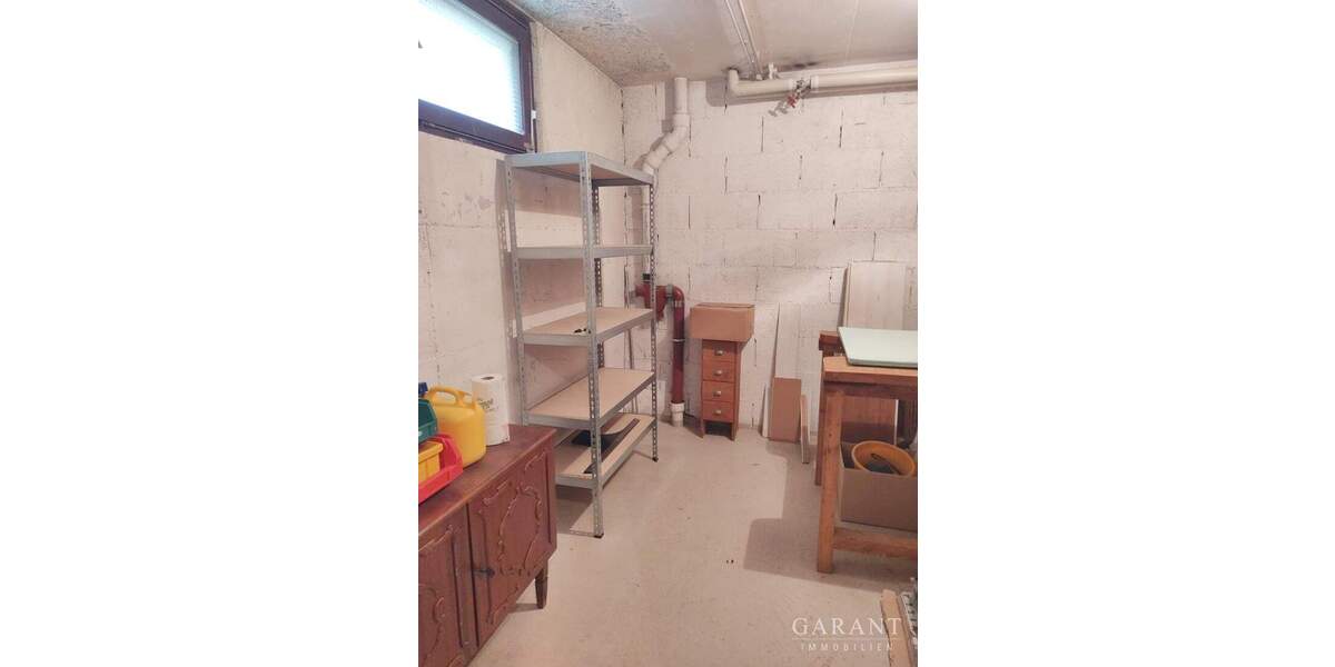 Etagenwohnung Pforzheim Sonnenhof - 2 Zimmer, 66 m&sup2;, 198.000&euro; | Angebot:25880936