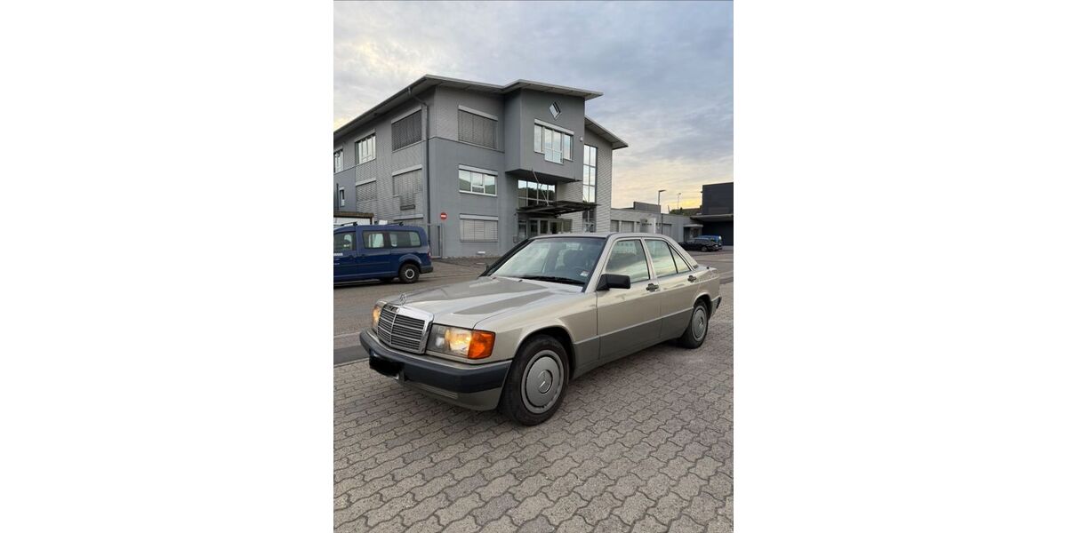 Mercedes-Benz 190 130.500 km 6.450 &euro; Remchingen 75196