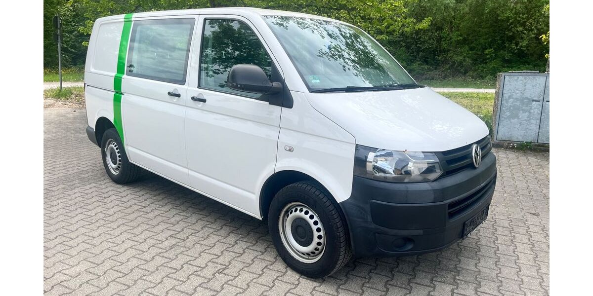 VW T5 Transporter 213.000 km 8.700 &euro; Neuhausen 75242