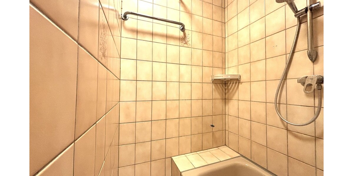 Zentrales Wohnen: Zimmer in möblierter 2-Zimmer Frauen WG - Etagenwohnung Karlsruhe Südstadt | Angebot:27437685