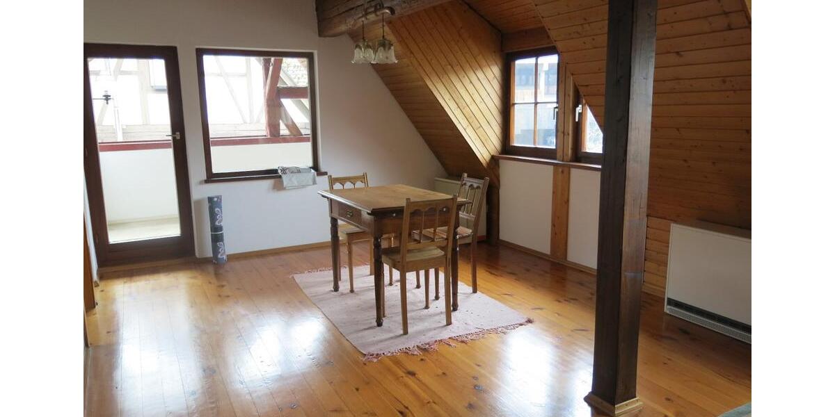 Dachgeschoßwohnung Wildberg - 3 Zimmer, 91 m&sup2;, 908&euro; | Angebot:24701527