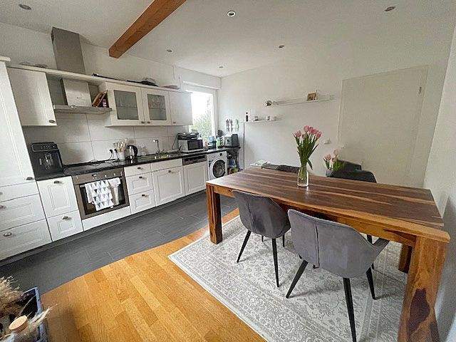 Etagenwohnung Pforzheim Südweststadt - 2 Zimmer, 79 m&sup2;, 670&euro; | Angebot:25139922