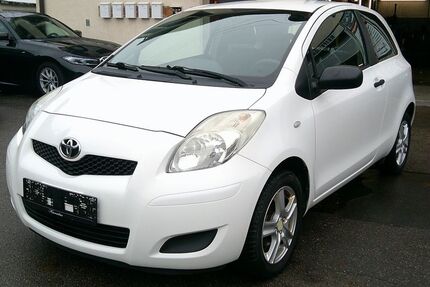 Toyota Yaris 149.000 km 2.790 &euro; Sindelfingen 71065