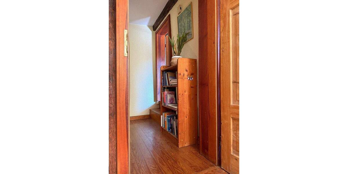 Einfamilienhaus Oberderdingen - 7 Zimmer, 188 m&sup2;, 419.000&euro; | Angebot:25657356