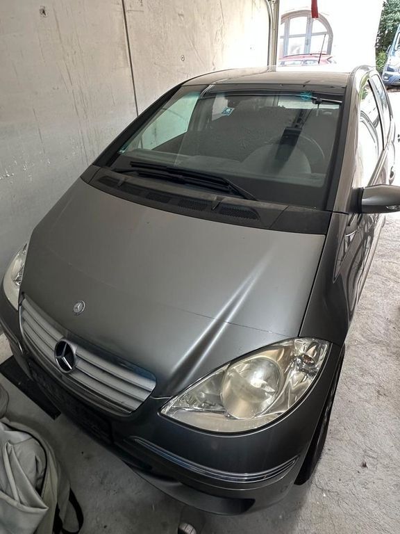 Mercedes-Benz A 170 180.000 km 800 € Oberriexingen 71739
