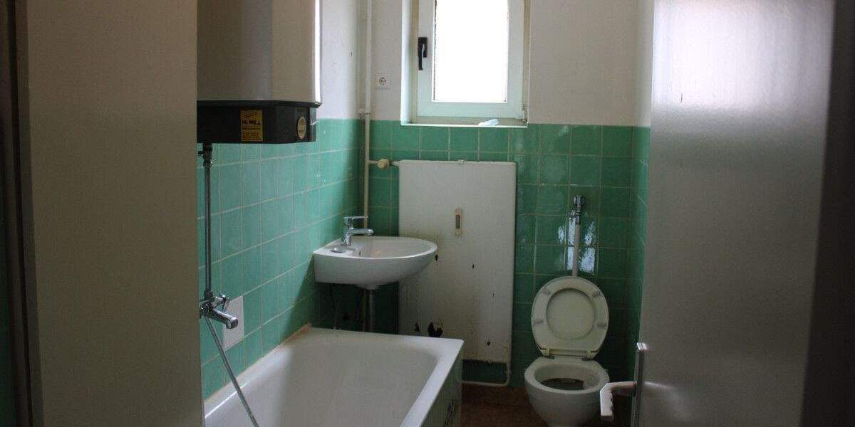 Etagenwohnung Karlsruhe Innenstadt-West - 3 Zimmer, 70 m&sup2;, 1.100&euro; | Angebot:25166981