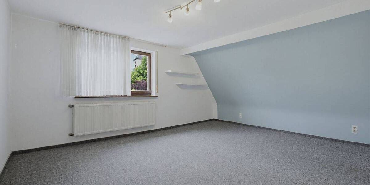 Einfamilienhaus Stutensee / Friedrichstal Friedrichstal - 7 Zimmer, 183 m&sup2;, 395.000&euro; | Angebot:26751376