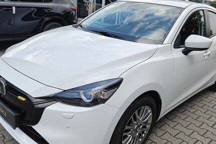 Mazda 2 41.588 km 18.490 &euro; Vaihingen 71665