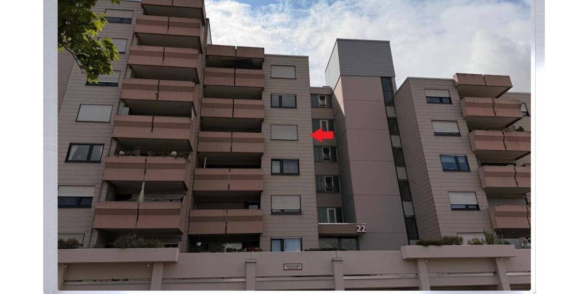 Renovierte 3-Zimmer Etagenwohnung (4.OG) mit Stellplatz in Heimerdingen 3 zimmer