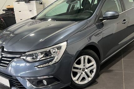 Renault Megane 95.000 km 12.995 &euro; Bretten 75015