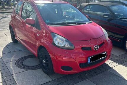Toyota Aygo (X) 244.000 km 1.700 &euro; karlsruhe 76131