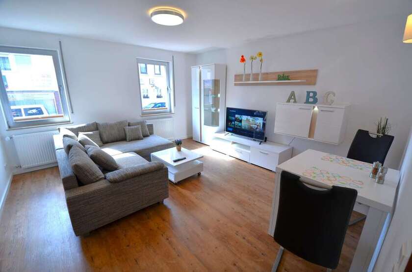 Haus zum Kaufen in Stuttgart 697.000 € 144 m²