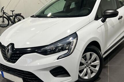 Renault Clio 45.000 km 11.995 &euro; Bretten 75015