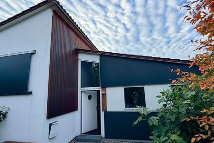 Haus Leonberg - 5 Zimmer, 165 m&sup2;, 2.700&euro; | Angebot:27617746
