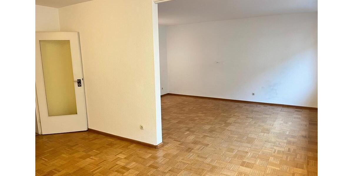 Etagenwohnung Karlsruhe Südstadt - 3 Zimmer, 81 m&sup2;, 780&euro; | Angebot:26464134