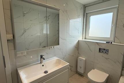 Wohnung Karlsruhe Knielingen - 4 Zimmer, 99 m&sup2;, 1.390&euro; | Angebot:26133475