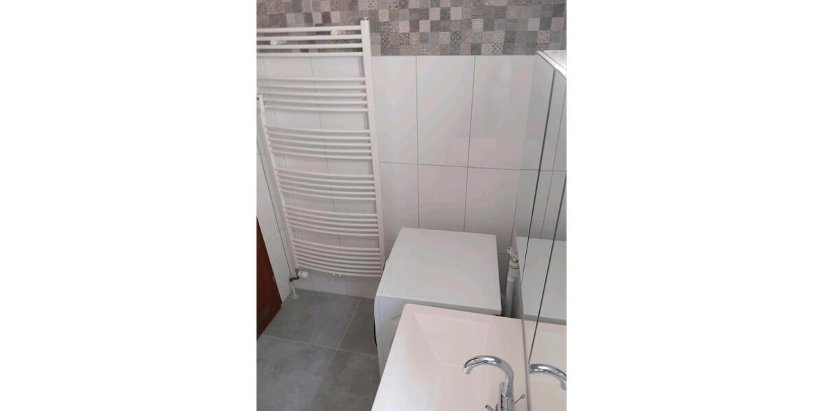 Etagenwohnung Gerlingen - 2.5 Zimmer, 73 m&sup2;, 299.000&euro; | Angebot:25803237