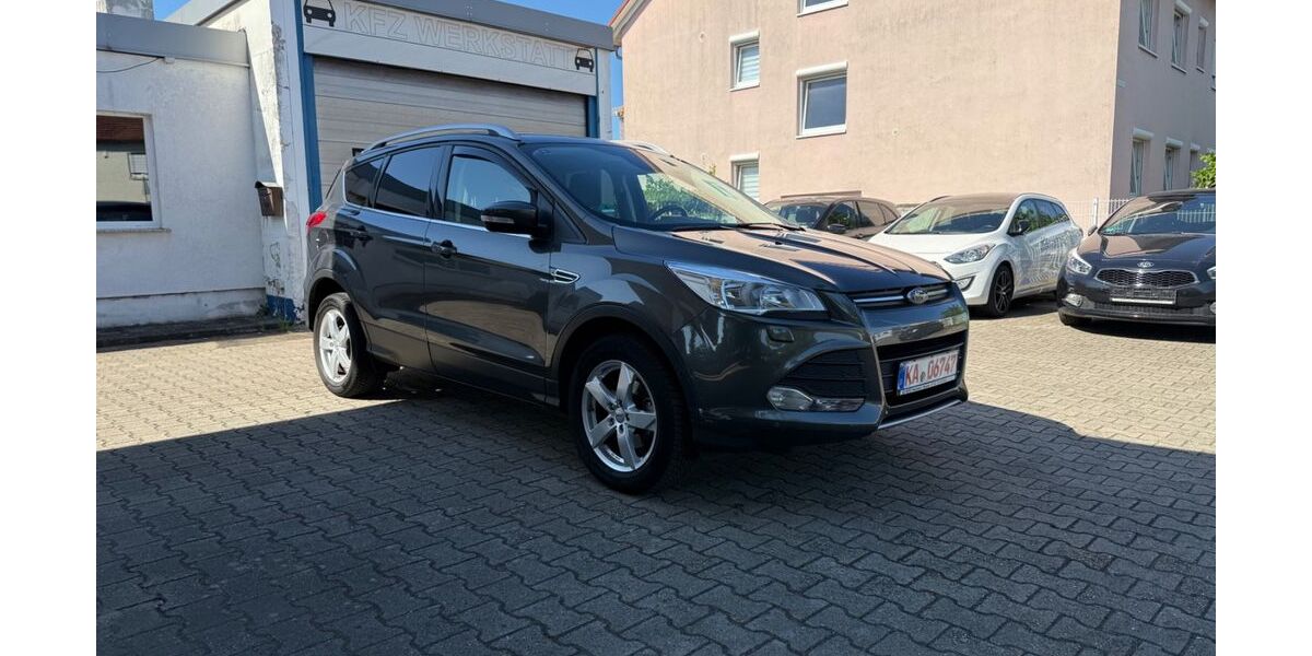 Ford Kuga 115.000 km 7.250 &euro; Bruchsal 76646