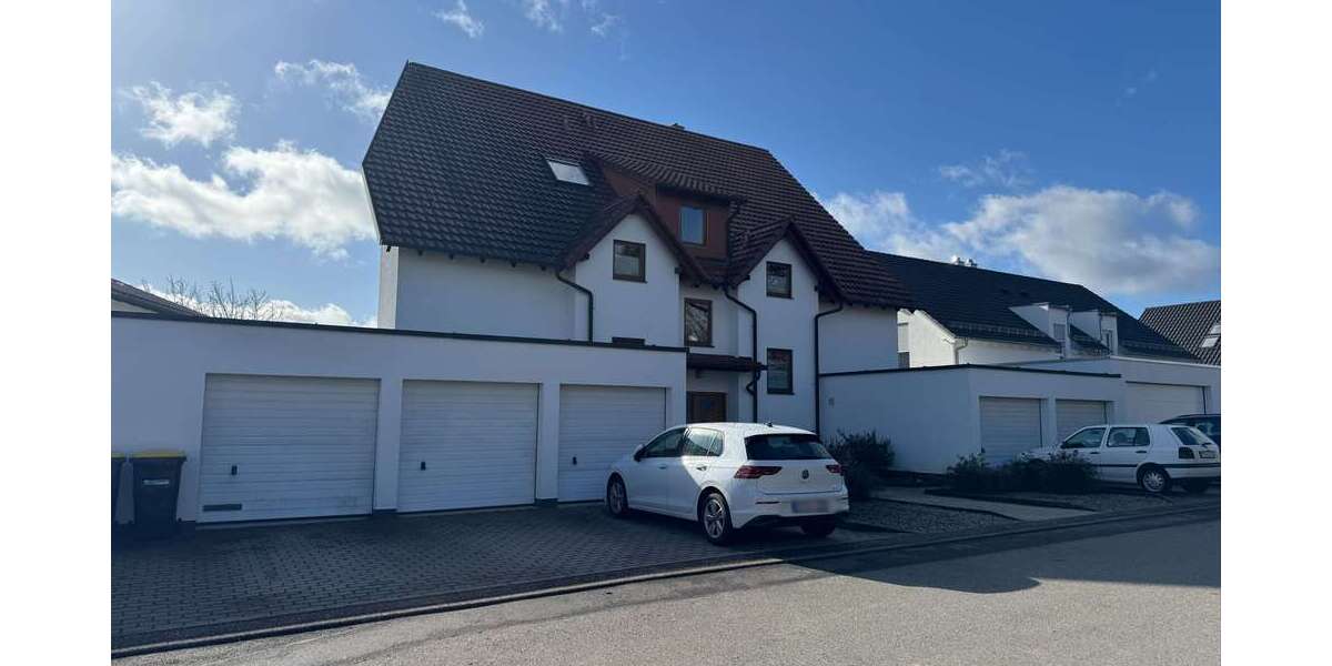 Einfamilienhaus Pforzheim Eutingen - 16 Zimmer, 417 m&sup2;, 1.249.000&euro; | Angebot:25887820