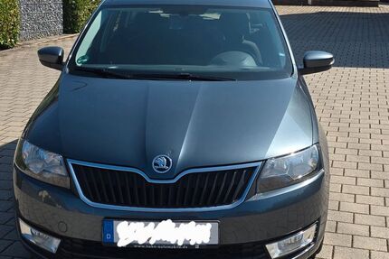 Skoda Rapid 192.000 km 6.800 &euro; Schömberg 75328
