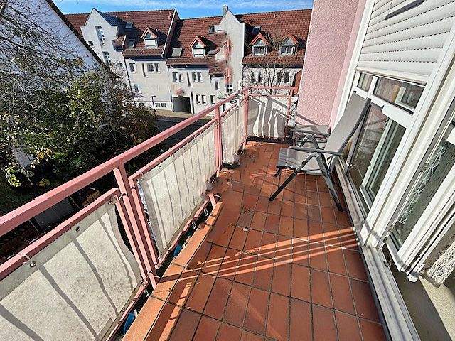 Große 4,5 Zimmerwohnung mit 2 Balkonen in Birkenfeld 4 zimmer