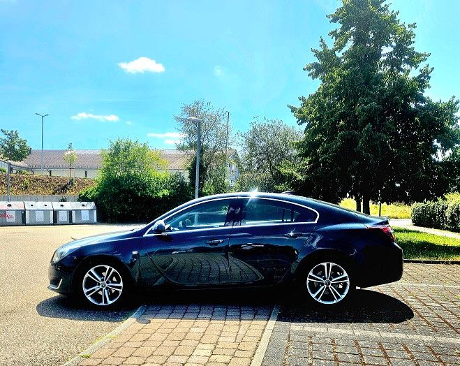Opel Insignia 142.000 km 7.995 &euro; Oberderdingen 75038