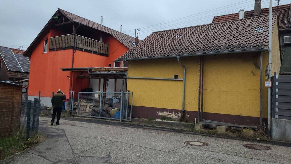 Etagenwohnung Straubenhardt Feldrennach - 9 Zimmer, 188 m&sup2;, 385.000&euro; | Angebot:26293087