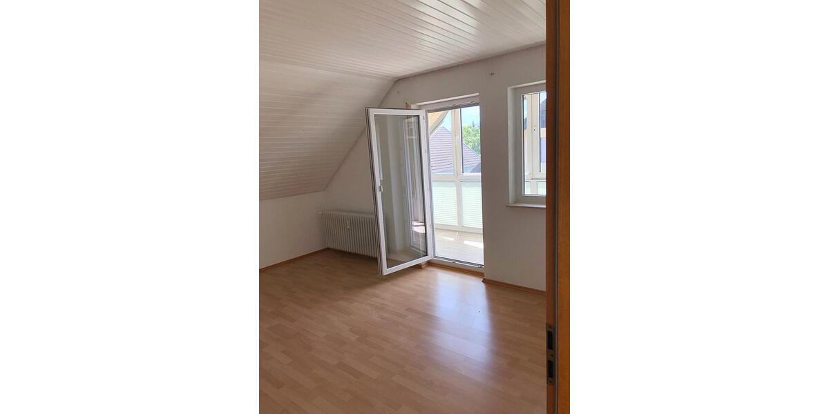 Lichtdurchflutete Wohnung mit Wintergarten & modernem Schnitt 3 zimmer