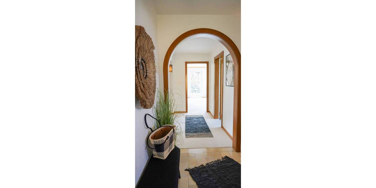 Mehrfamilienhaus, Wohnhaus Engelsbrand Grunbach - 7 Zimmer, 212 m&sup2;, 445.000&euro; | Angebot:25909412