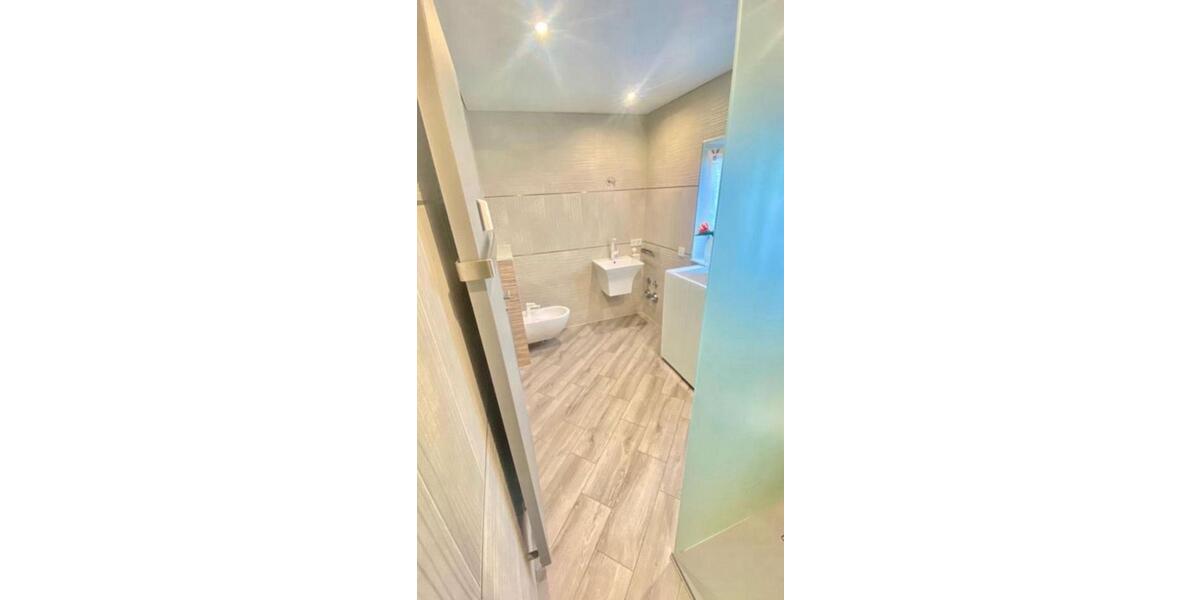Dachgeschoßwohnung Bretten - 3.5 Zimmer, 100 m&sup2;, 299.000&euro; | Angebot:26521272