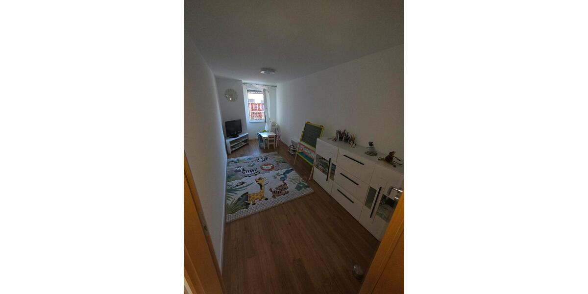 Erdgeschoßwohnung Markgröningen - 4 Zimmer, 105 m&sup2;, 580.000&euro; | Angebot:27019419
