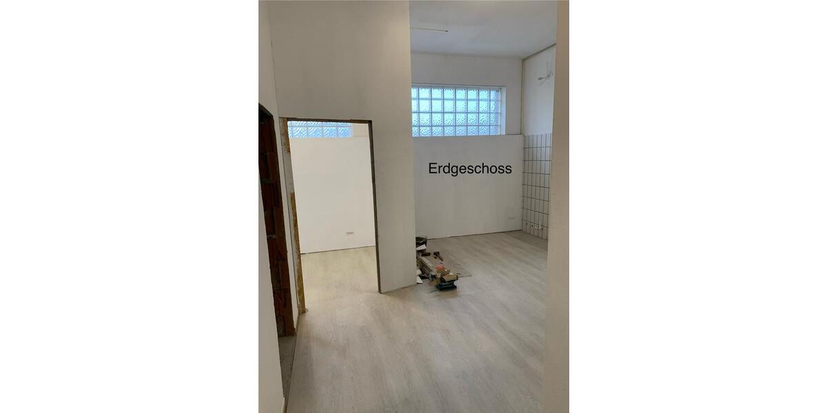 Maisonettenwohnung Kraichtal - 7 Zimmer, 130 m&sup2;, 1.500&euro; | Angebot:24825692