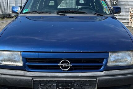 Opel Astra 232.000 km 800 &euro; Bretten 75015