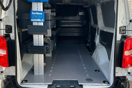 Opel Vivaro 71.616 km 17.400 &euro; Sindelfingen 71065