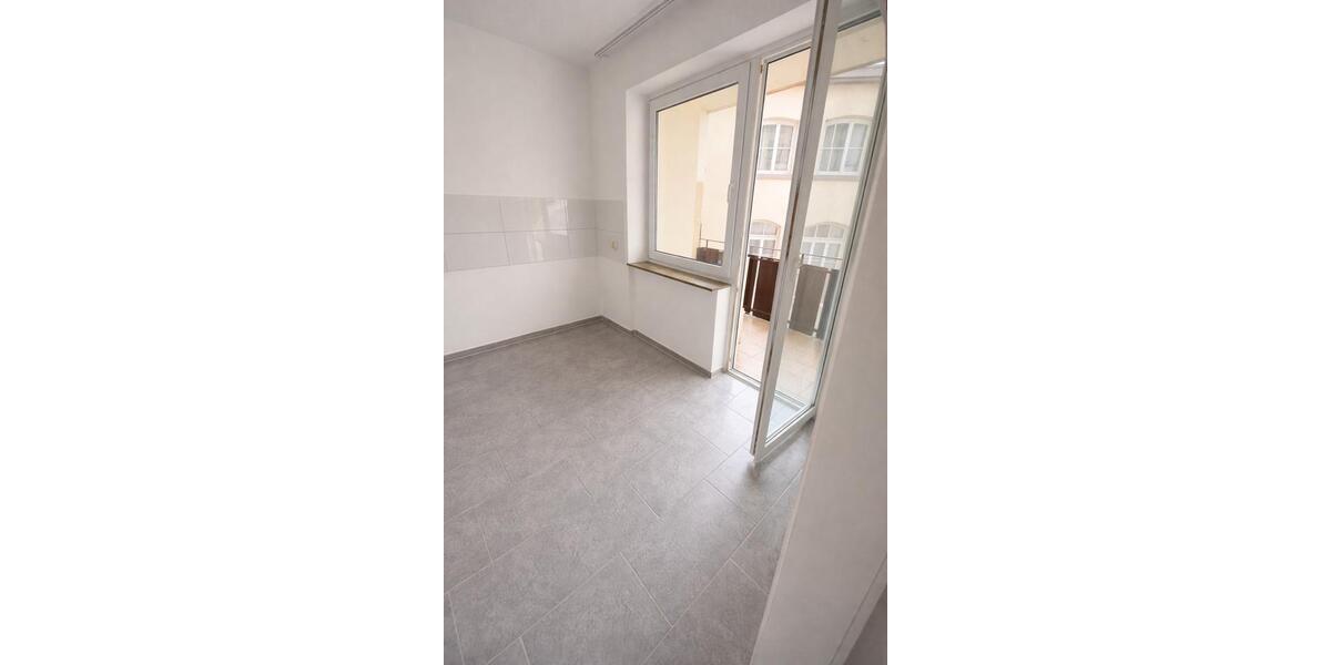 Etagenwohnung Pforzheim Weststadt - 2 Zimmer, 56 m&sup2;, 600&euro; | Angebot:25381685