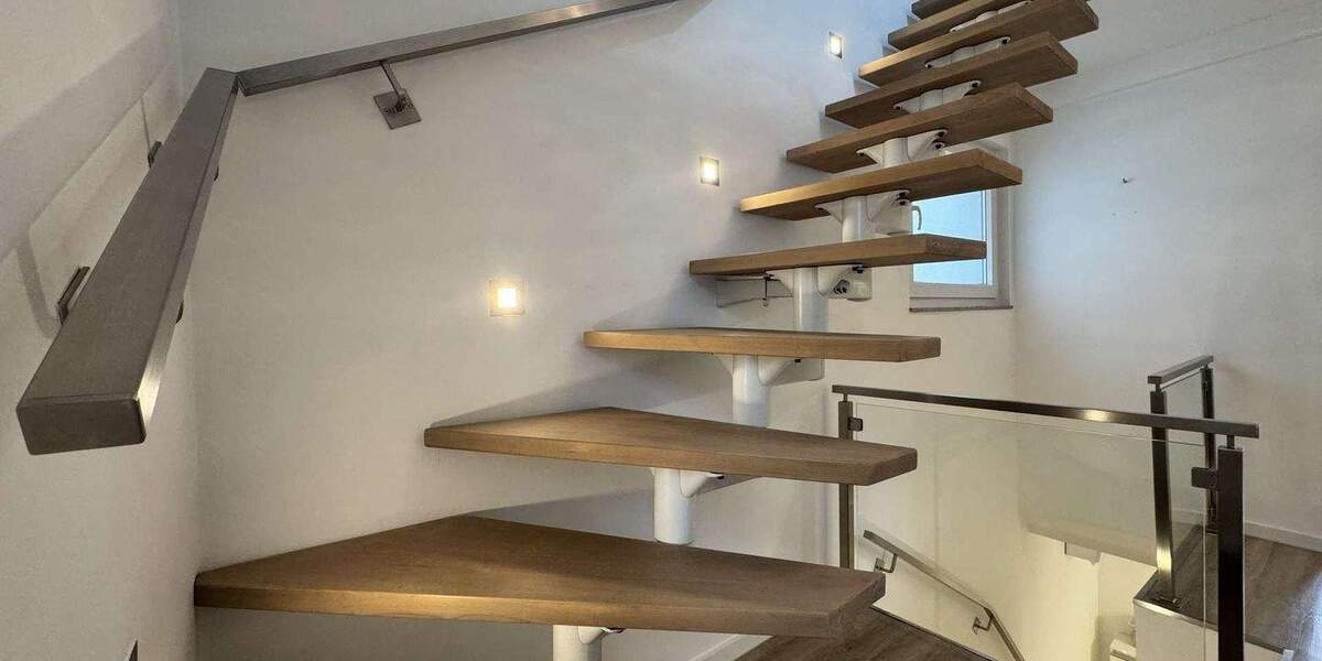 Einfamilienhaus Sachsenheim Hohenhaslach - 3 Zimmer, 102 m&sup2;, 370.000&euro; | Angebot:25690274