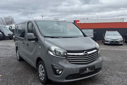Opel Vivaro 181.000 km 12.499 &euro; Sachsenheim 74343