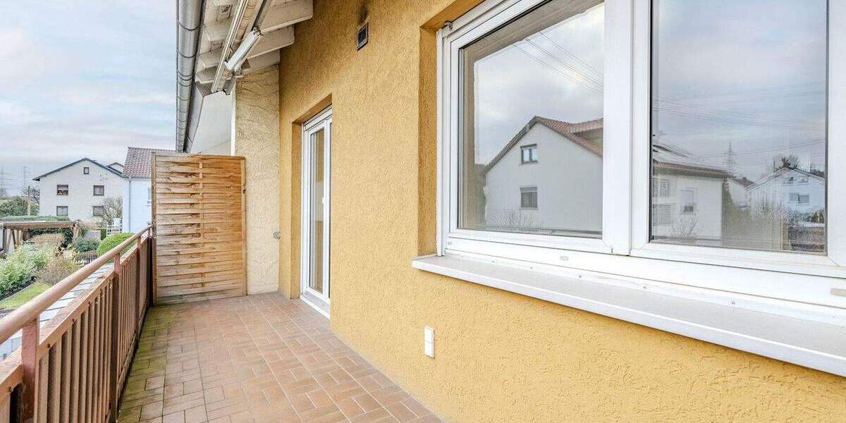 Mehrfamilienhaus, Wohnhaus Sindelfingen / Maichingen Maichingen - 8 Zimmer, 145 m&sup2;, 629.000&euro; | Angebot:25746135