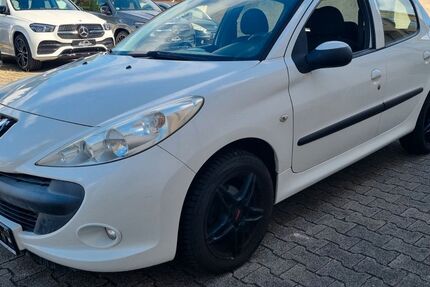 Peugeot 206 172.000 km 2.290 &euro; Karlsdorf 76689