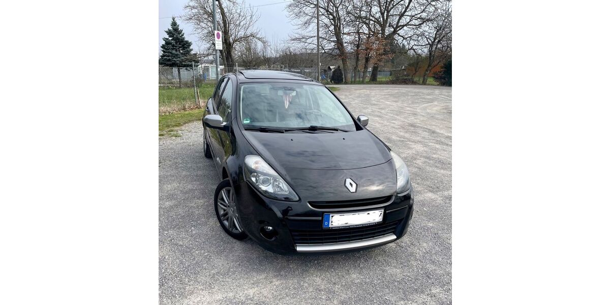 Renault Clio 98.000 km 5.450 &euro; Pforzheim 75179