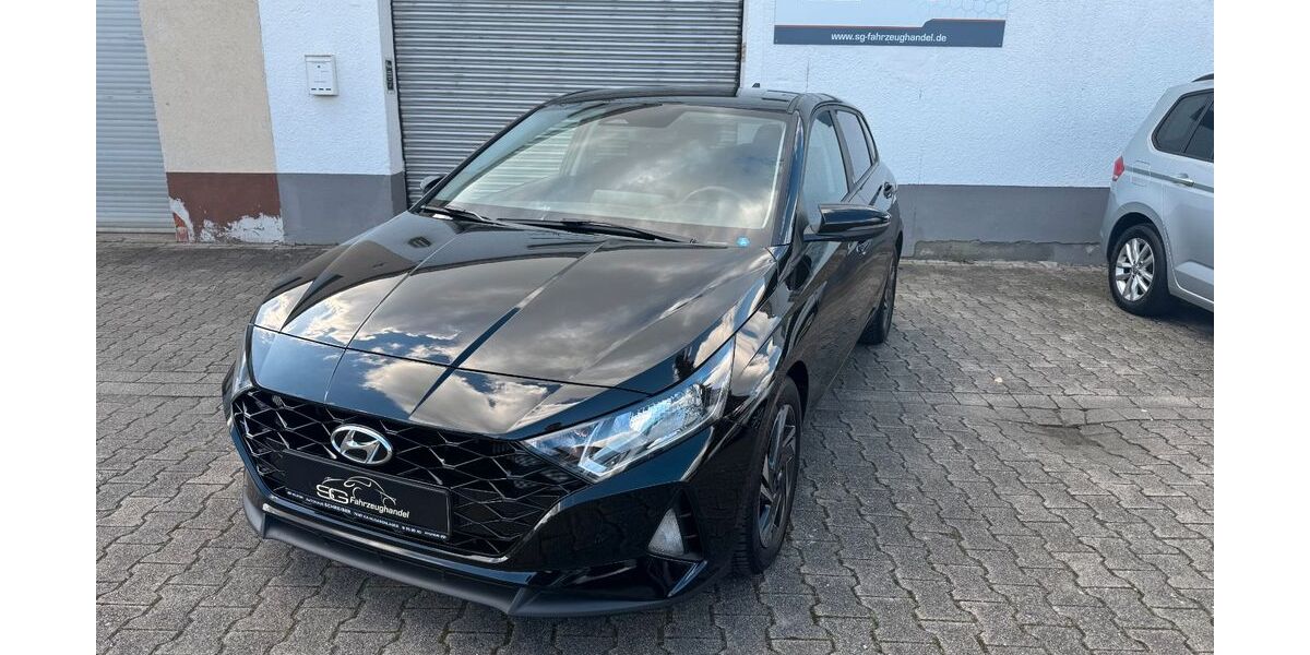 Hyundai i20 49.200 km 13.990 &euro; Karlsdorf 76689