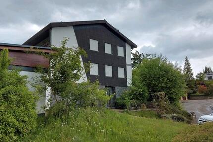 Haus Schömberg - 10 Zimmer, 380 m&sup2;, 950.000&euro; | Angebot:26680340