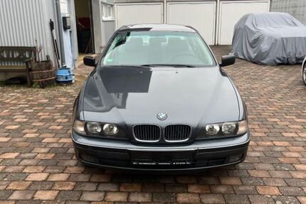 BMW 520 143.000 km 6.900 &euro; Renningen 71272